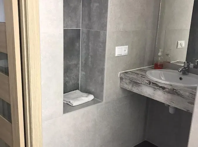 Apartment Kulisha 4 Near The Opera